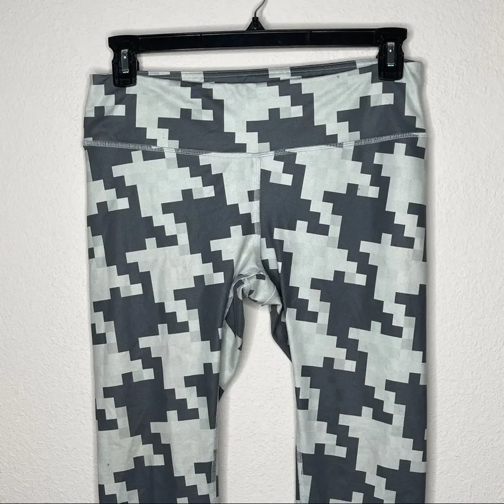 ALO Yoga‎ Houndstooth Pants